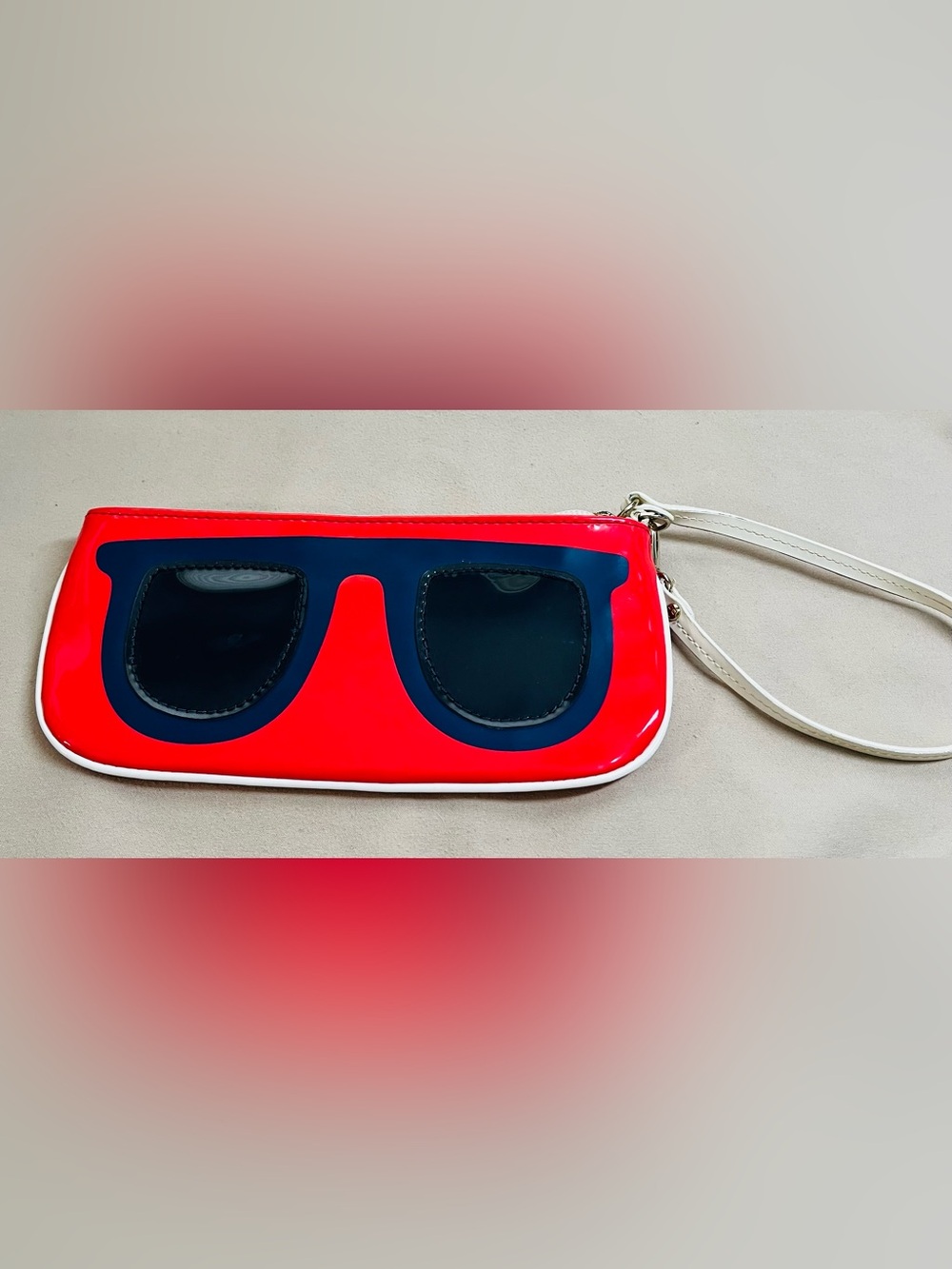 Kate Spade Red & Black Sunglasses Patent Leather Wristlet.